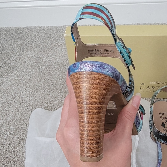 L'ATISTE Women's Multicolor Sandals - Picture 9 of 14